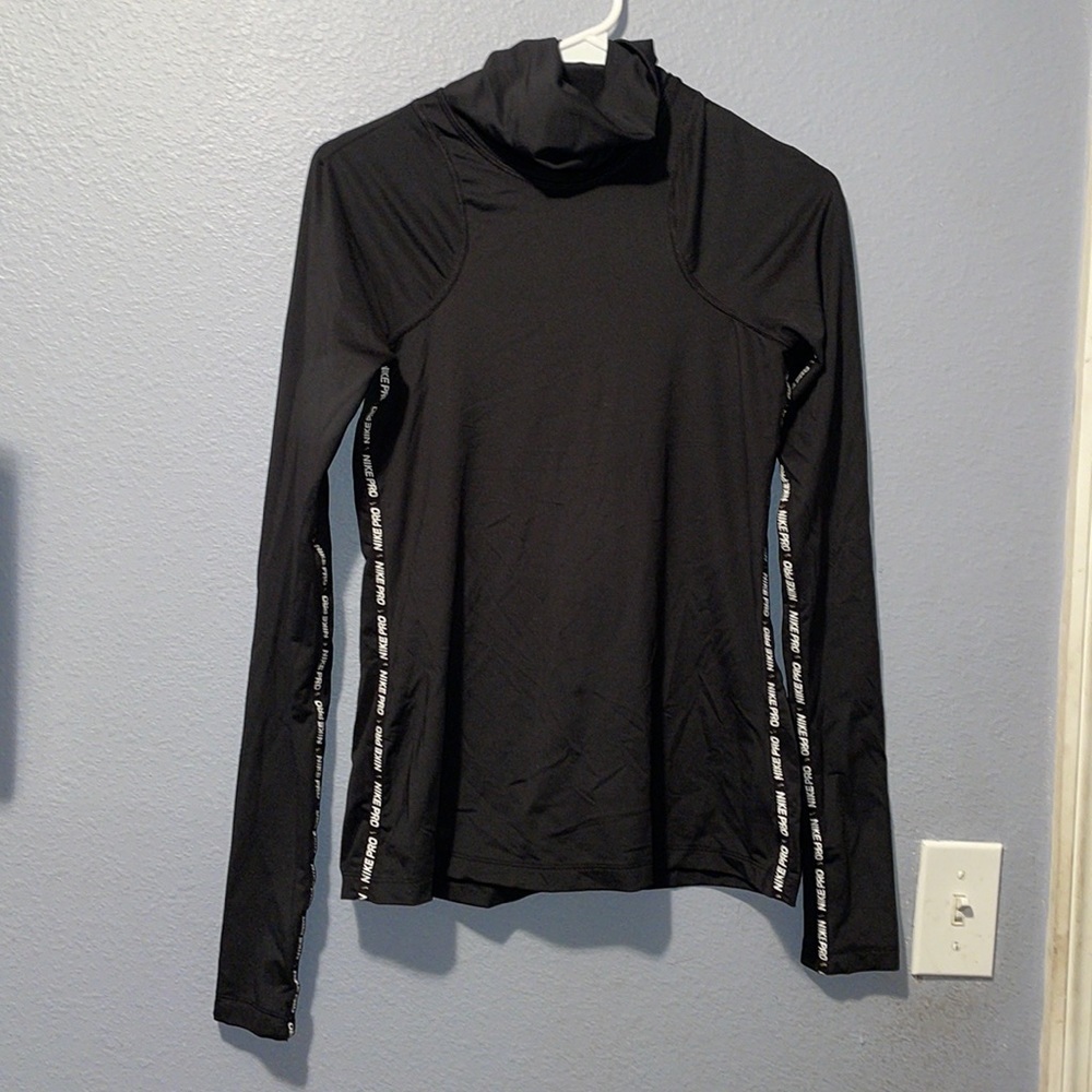 Nike Pro Turtle Neck long sleeve shirt